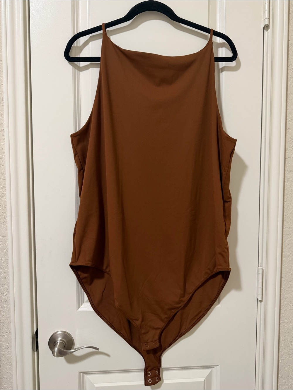 ✨ Pick 3 for $15 ✨ Old Navy Sleeveless Brown Women’s Bodysuit Top